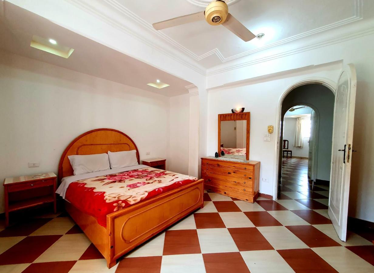 Spring Hotel Луксор Екстериор снимка