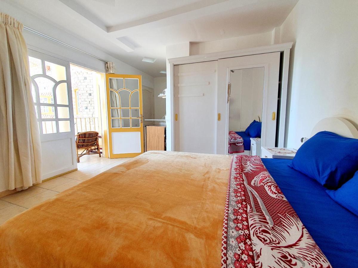 Spring Hotel Луксор Екстериор снимка